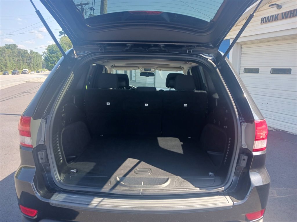 2012 Jeep Cherokee - $9,899