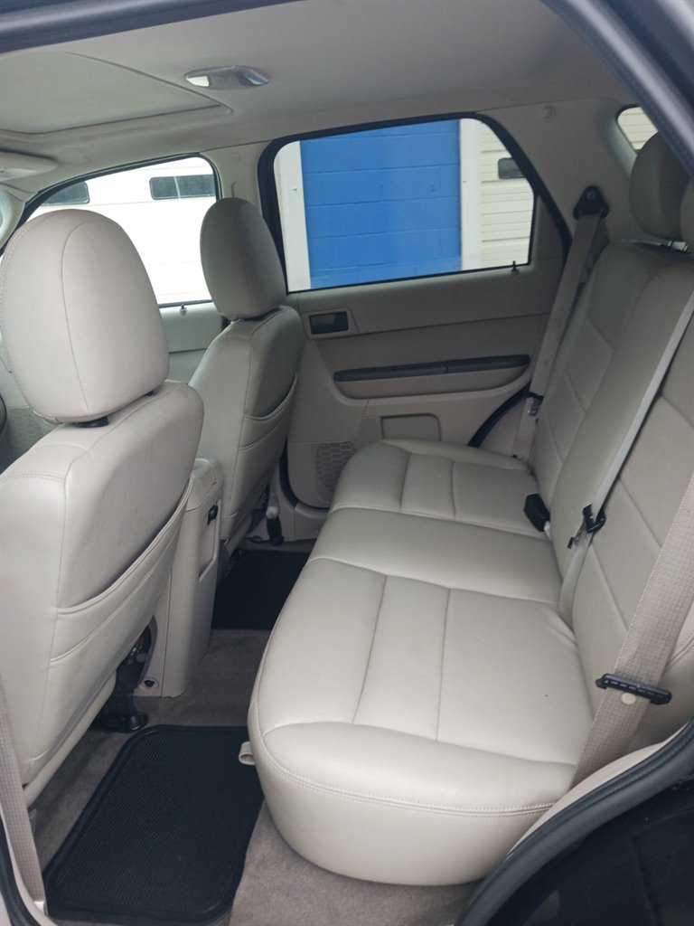 2010 Ford Escape - $6,999