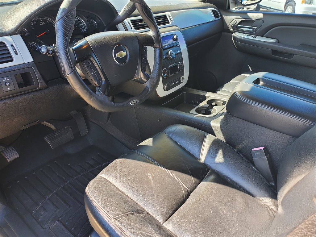 2008 Chevrolet Tahoe LTZ photo