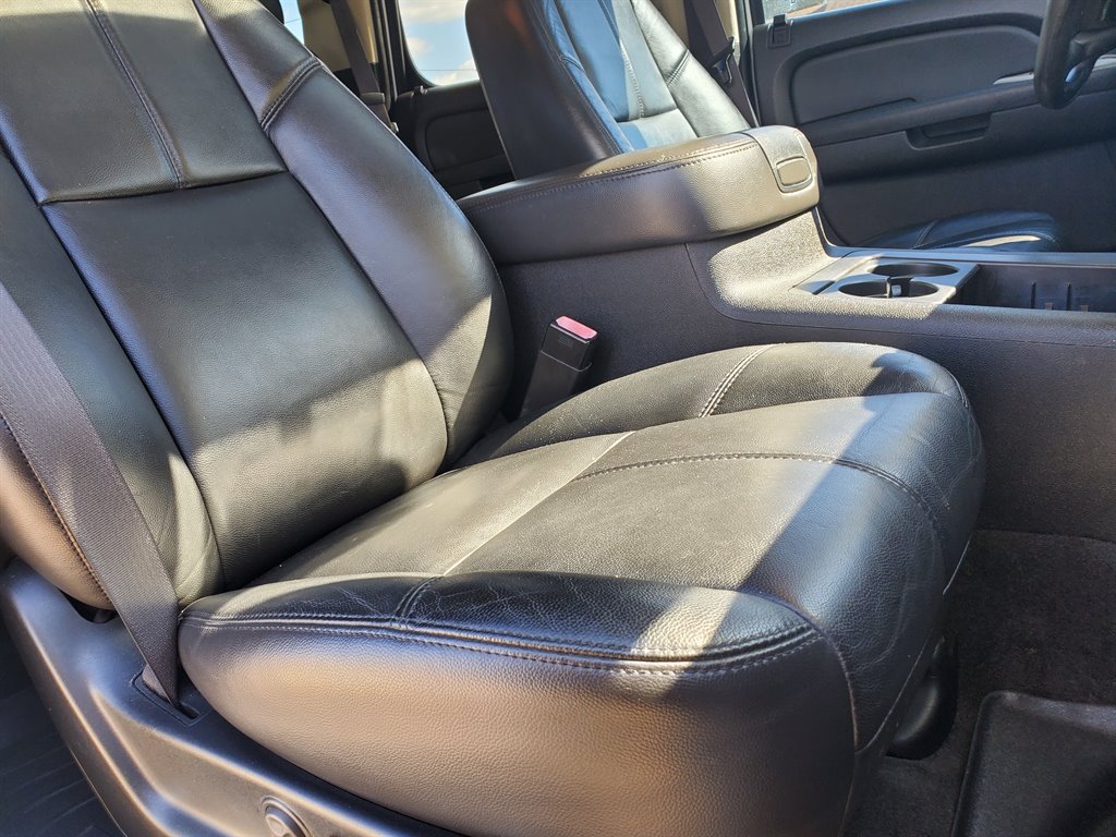 2008 Chevrolet Tahoe LTZ photo