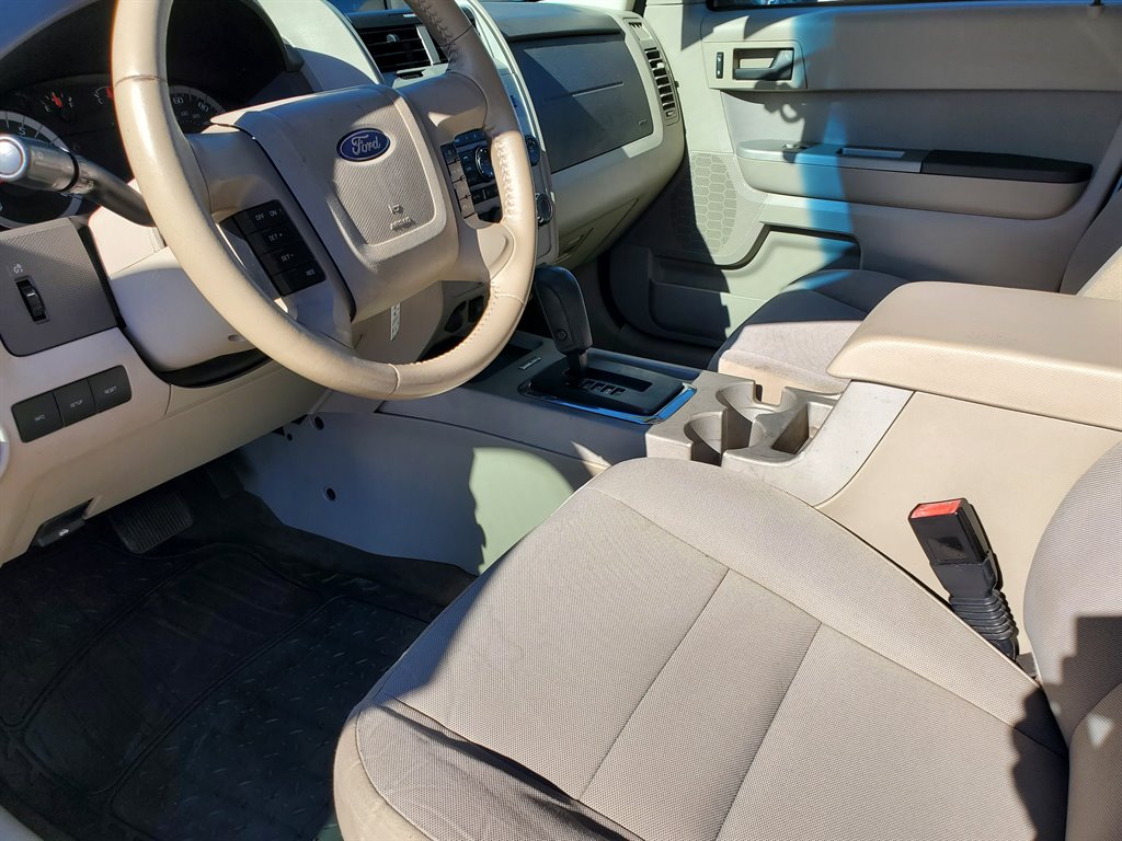 2011 Ford Escape XLT photo