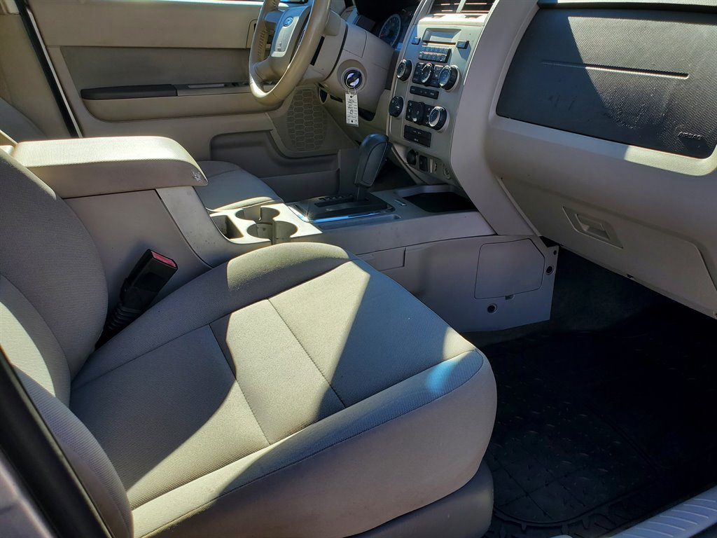 2011 Ford Escape XLT photo