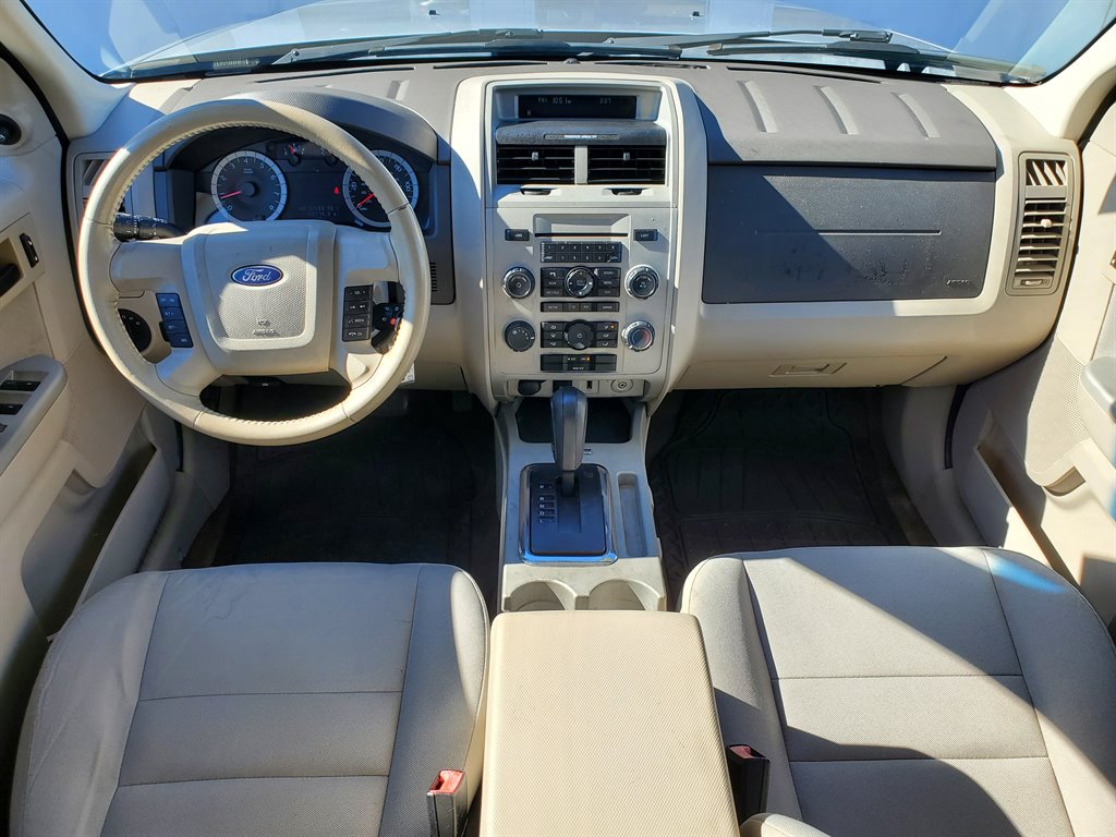 2011 Ford Escape XLT photo