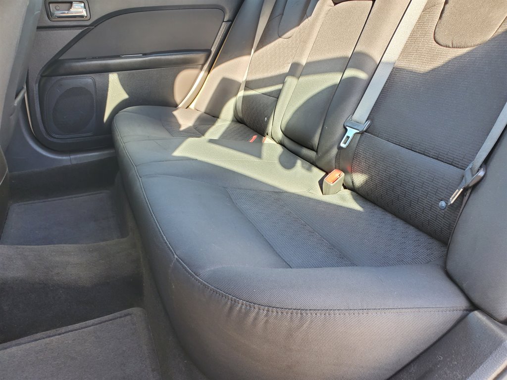2012 Ford Fusion SE photo