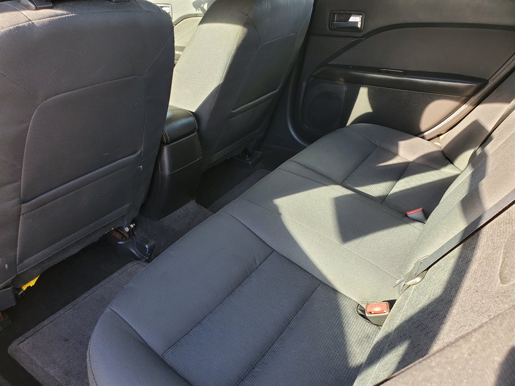 2012 Ford Fusion SE photo