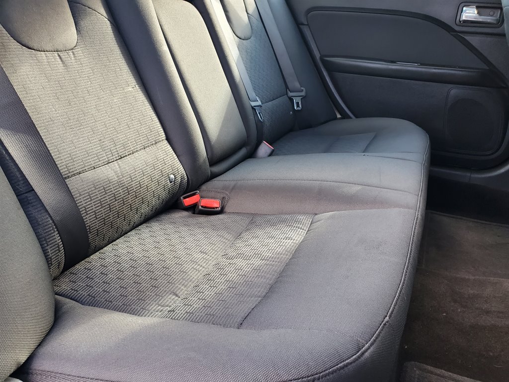 2012 Ford Fusion SE photo