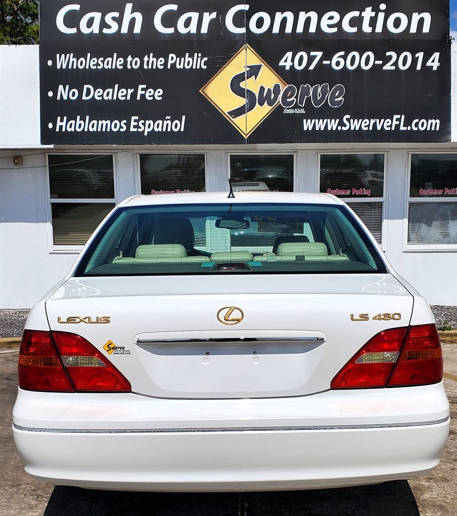 2001 Lexus LS 430 photo