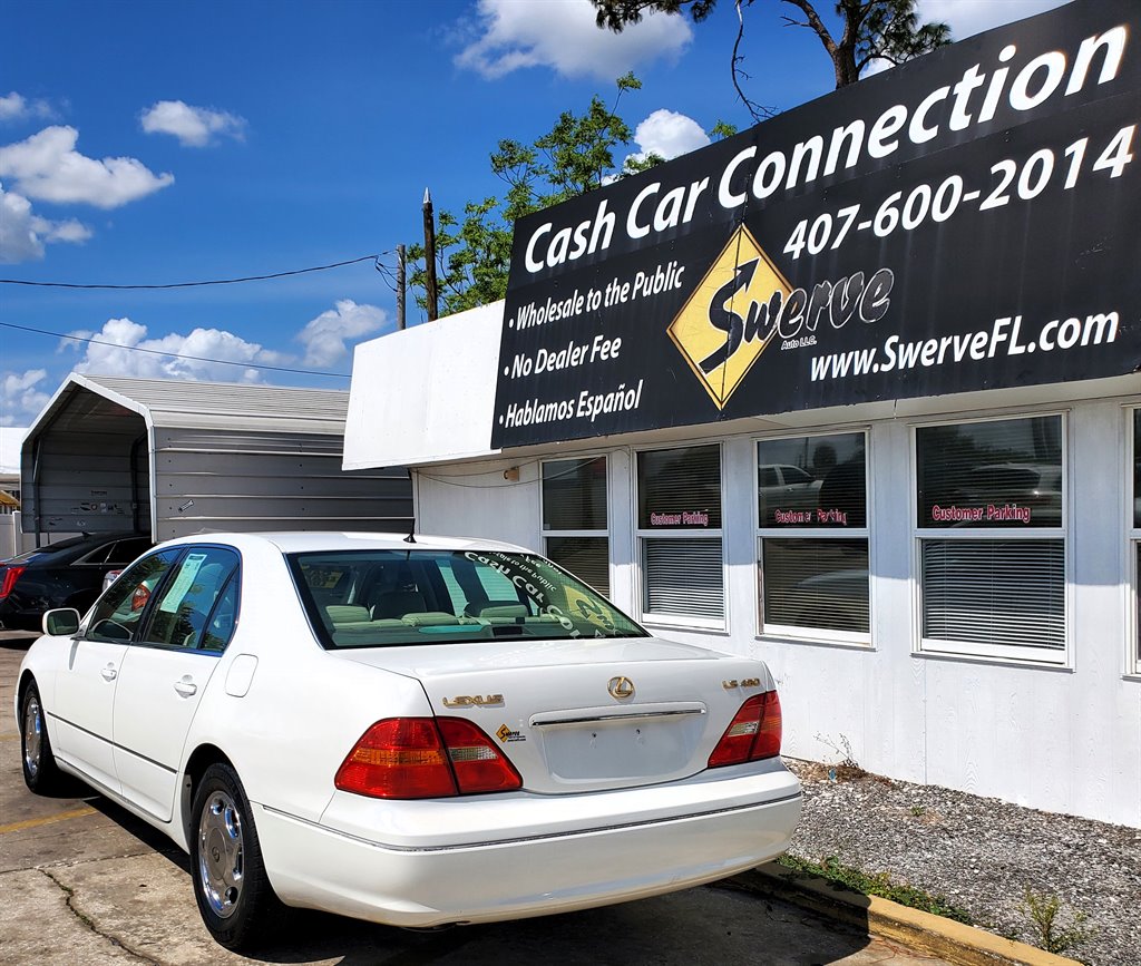 2001 Lexus LS 430 photo