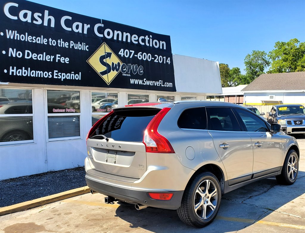 2011 Volvo XC60 T6 photo