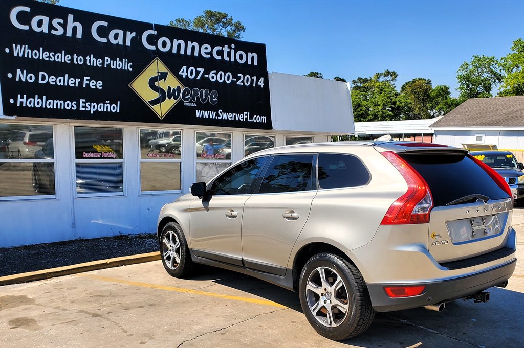 2011 Volvo XC60 T6 photo