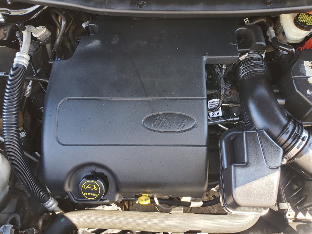 2016 Ford Explorer XLT photo