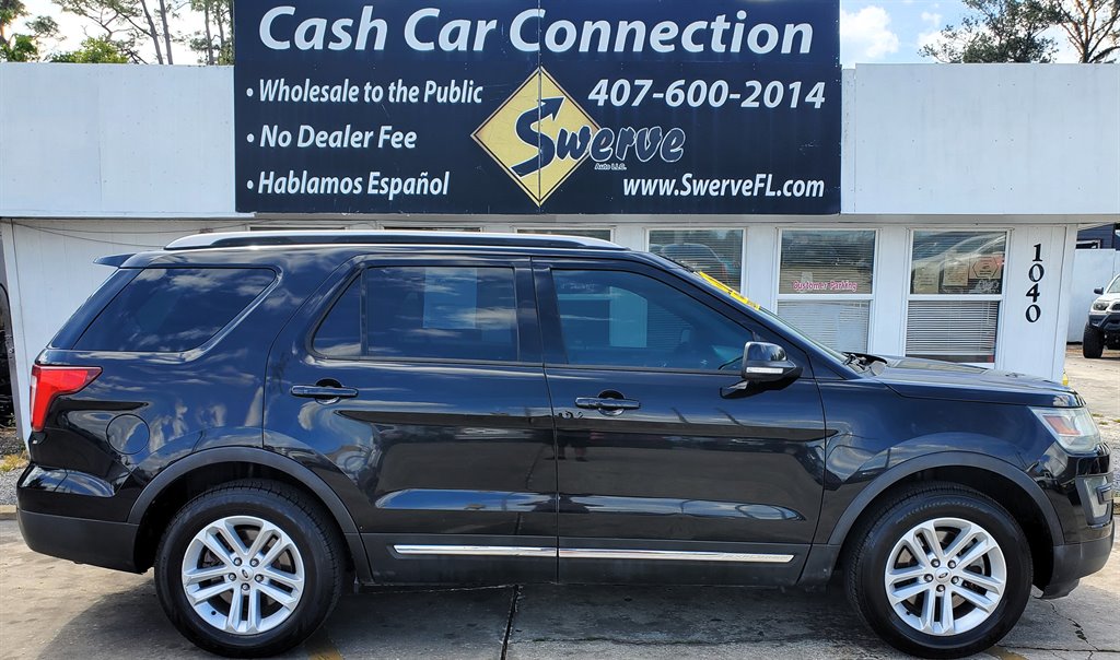 2016 Ford Explorer XLT photo