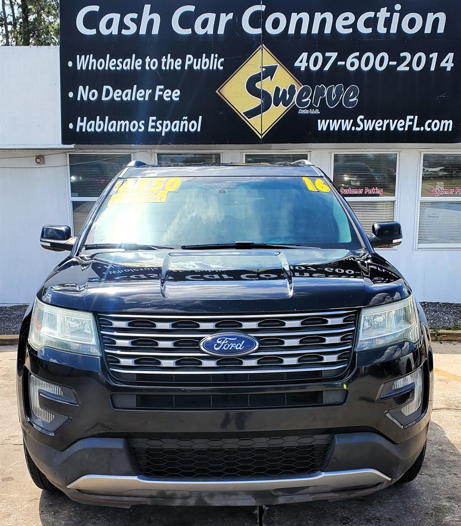 2016 Ford Explorer XLT photo