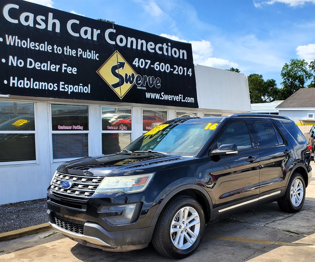 2016 Ford Explorer XLT photo