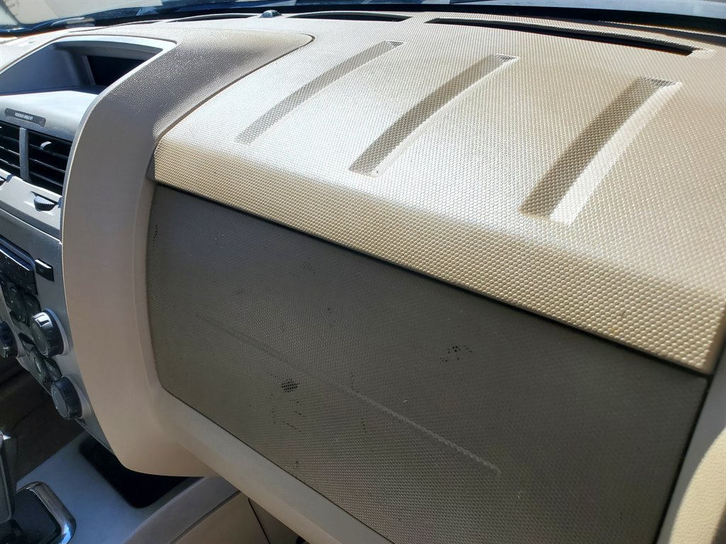 2009 Ford Escape XLT photo