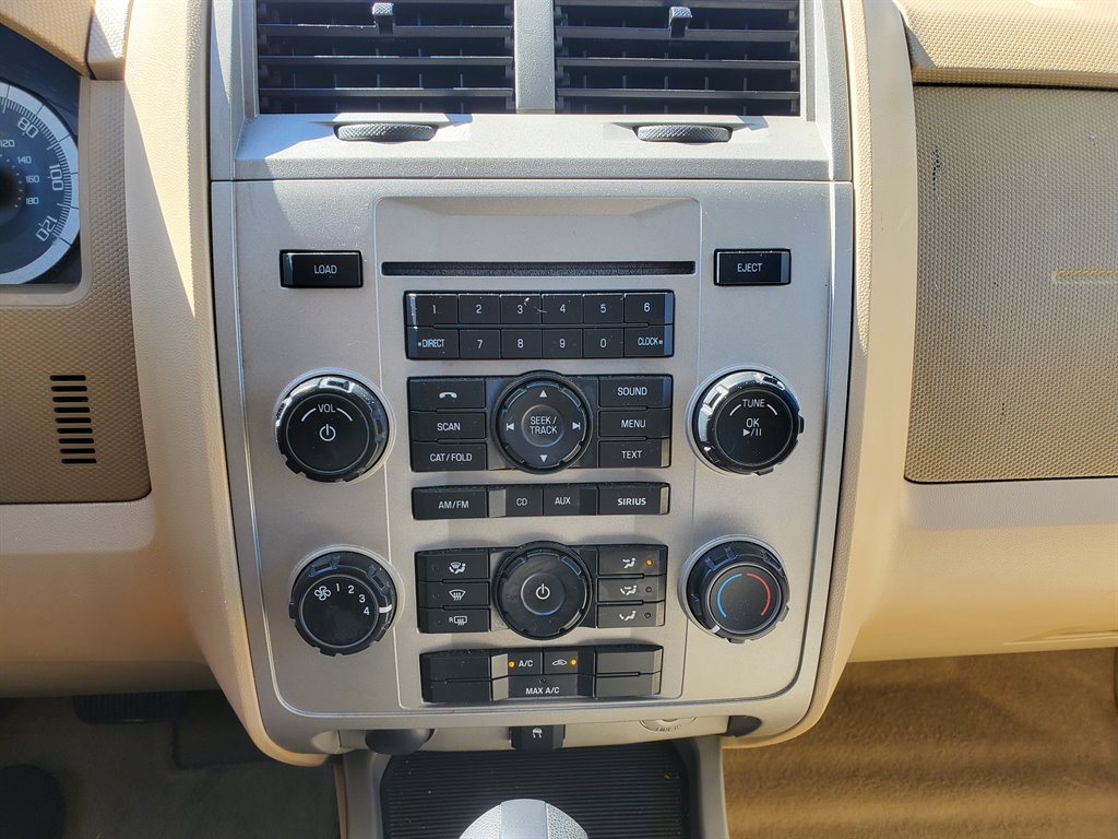 2009 Ford Escape XLT photo