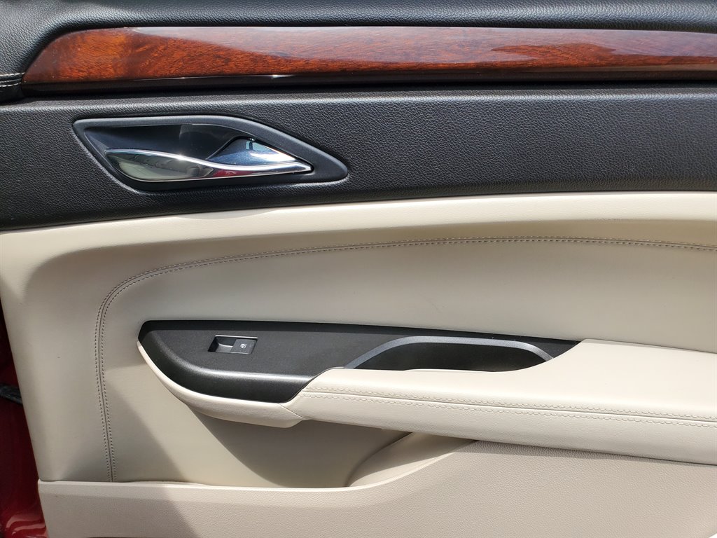 2012 Cadillac SRX Performance Collection photo