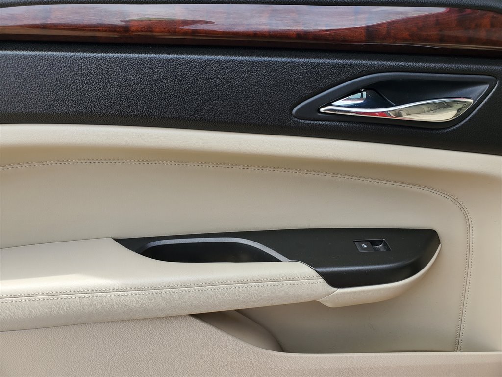 2012 Cadillac SRX Performance Collection photo