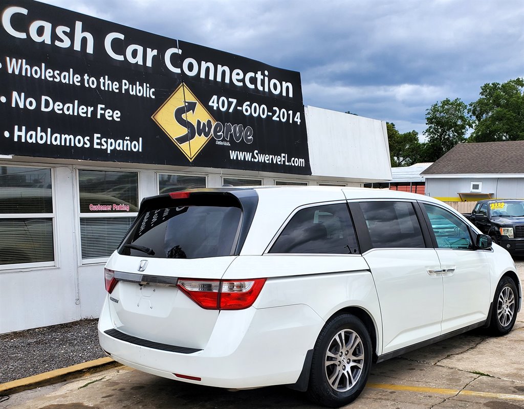 2011 Honda Odyssey EX-L w/DVD photo