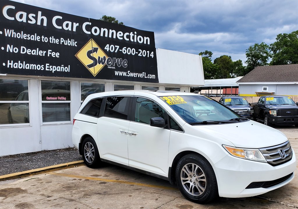 2011 Honda Odyssey EX-L w/DVD photo