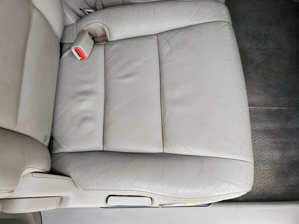 2011 Honda Odyssey EX-L w/DVD photo