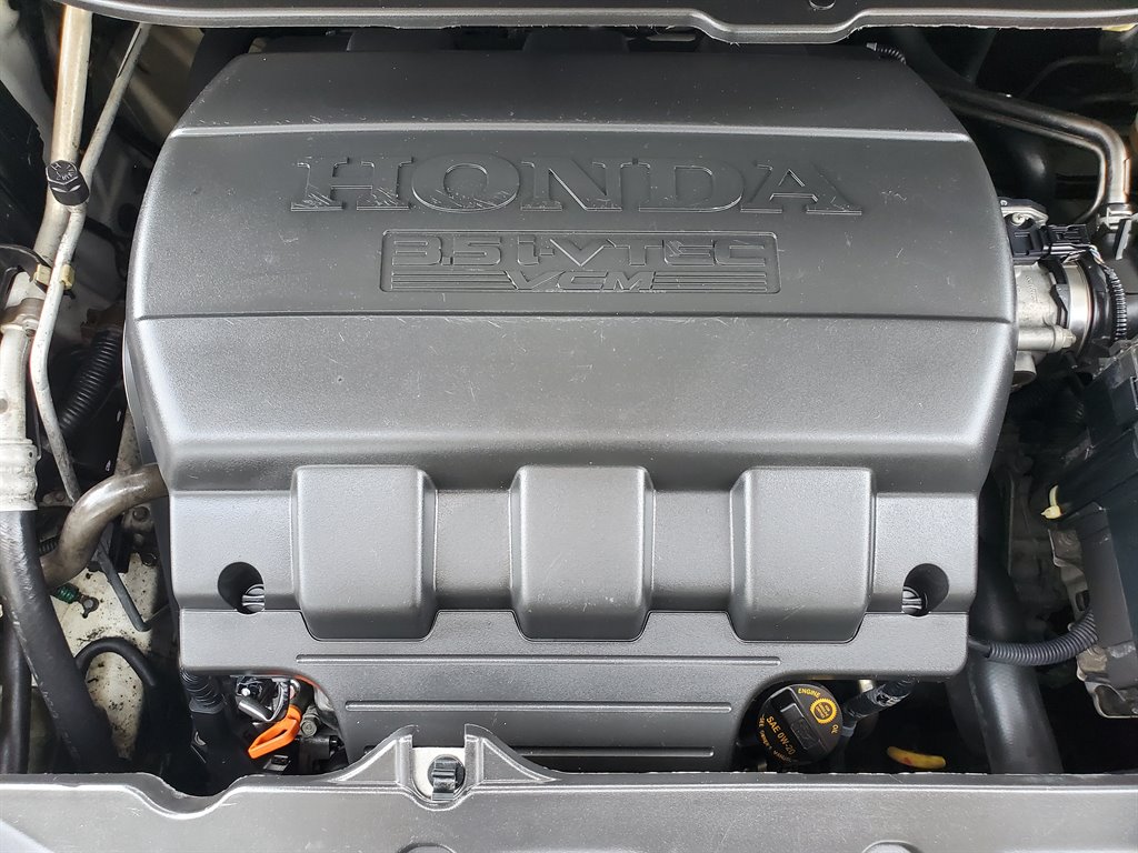 2011 Honda Odyssey EX-L w/DVD photo