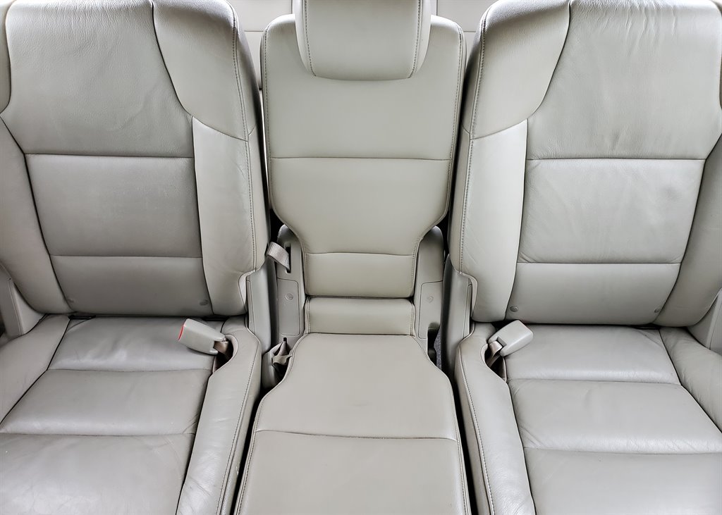 2011 Honda Odyssey EX-L w/DVD photo