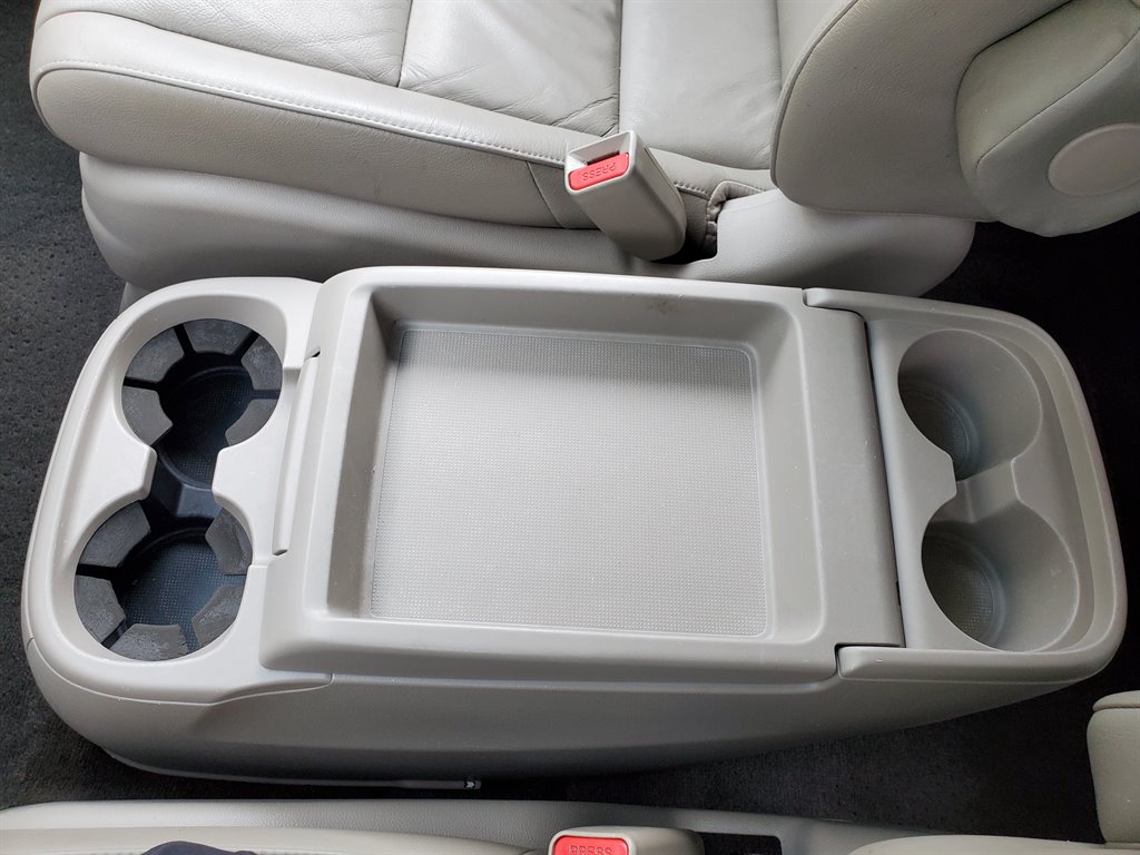 2011 Honda Odyssey EX-L w/DVD photo