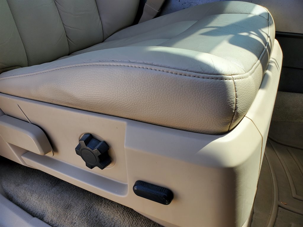 2014 Ford Expedition EL King Ranch photo
