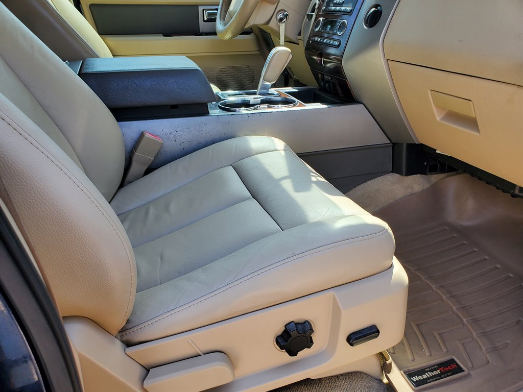 2014 Ford Expedition EL King Ranch photo