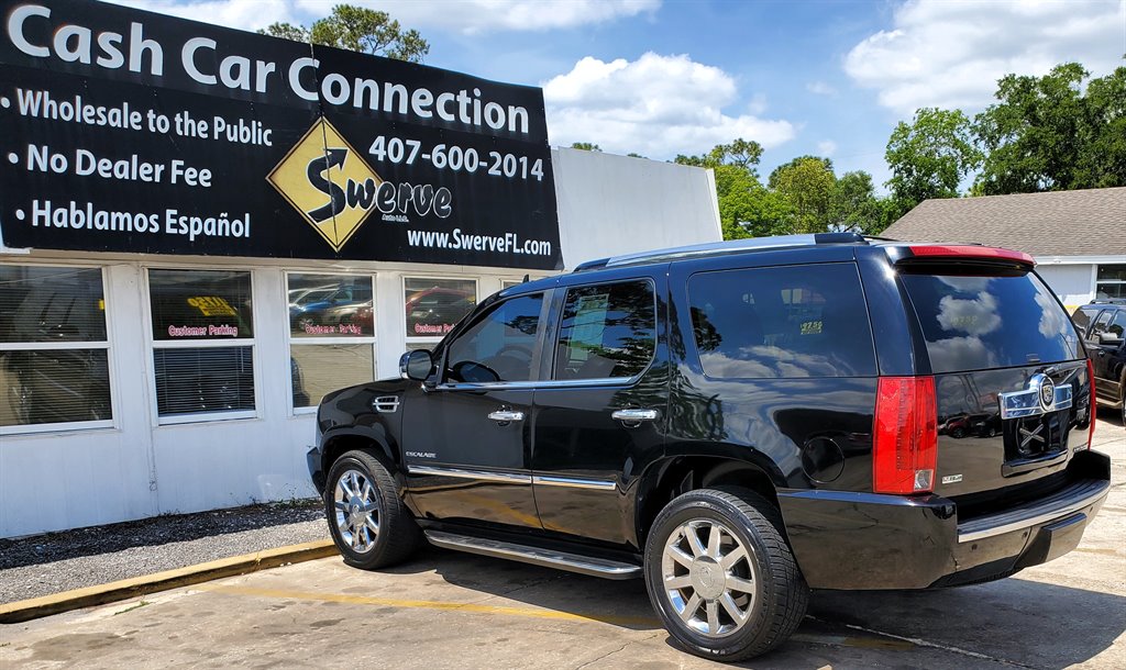 2011 Cadillac Escalade photo