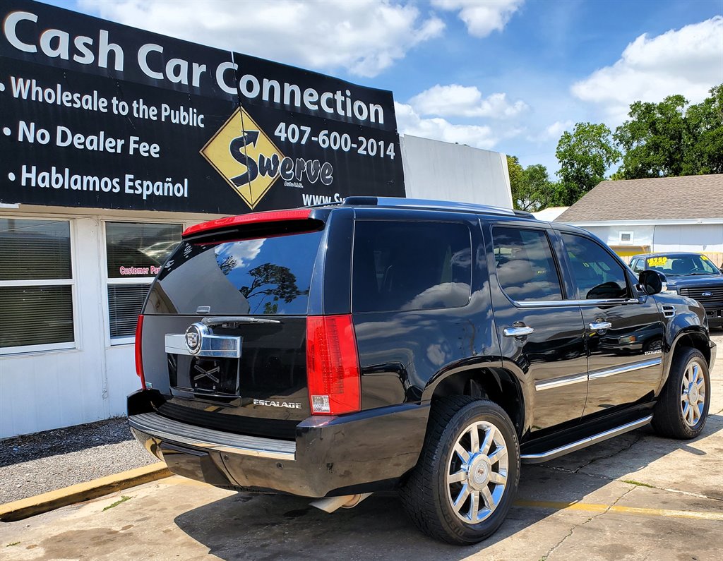 2011 Cadillac Escalade photo