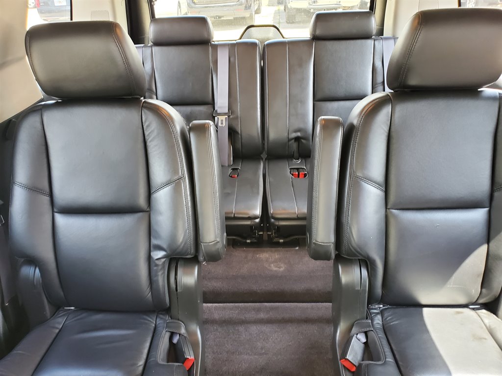 2011 Cadillac Escalade photo