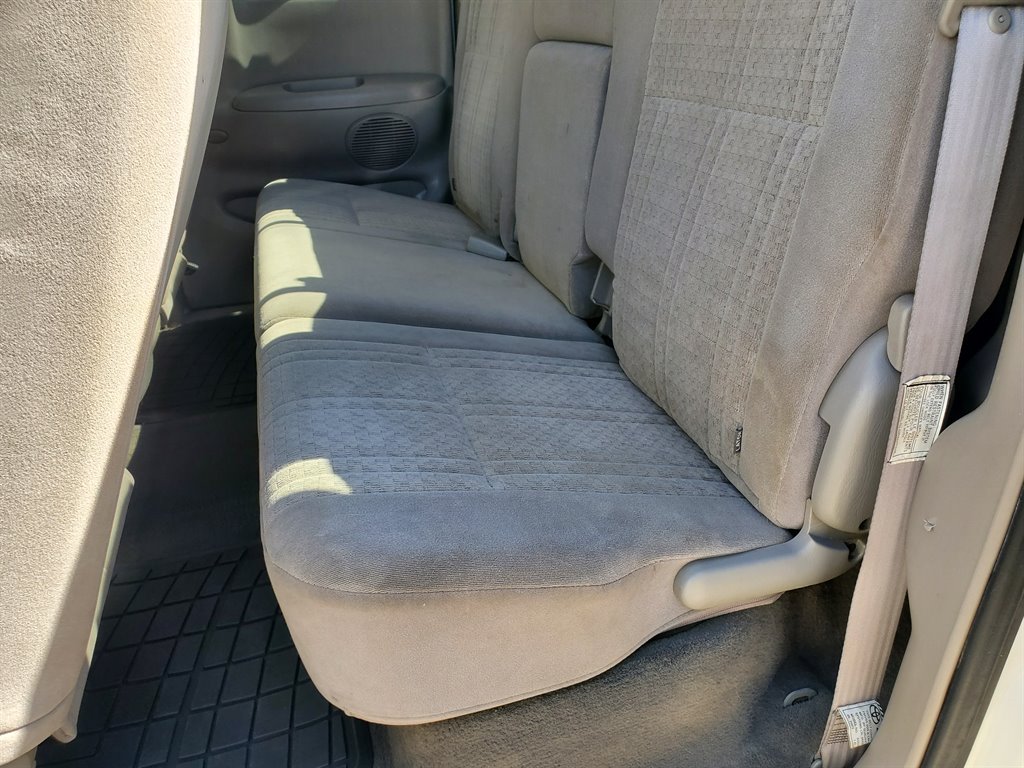 2003 Toyota Tundra SR5 photo