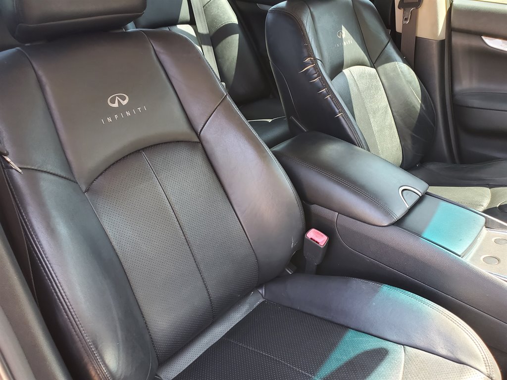 2010 Infiniti MDX photo