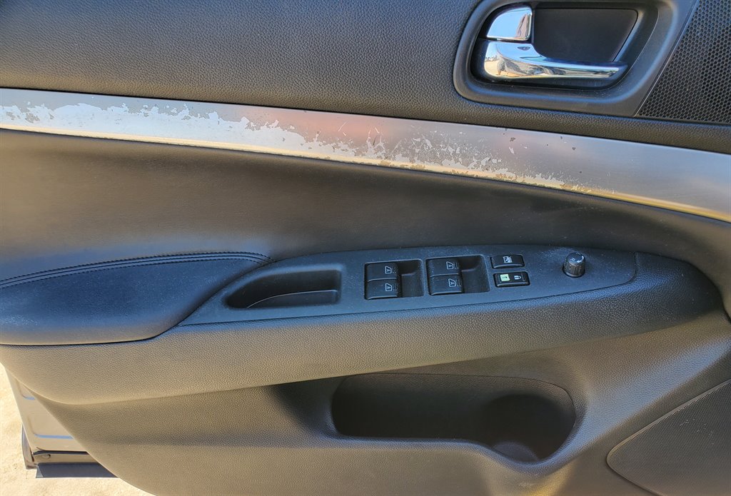 2010 Infiniti MDX photo