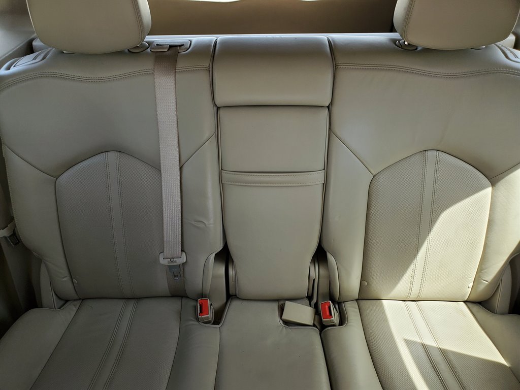 2015 Cadillac SRX Premium photo