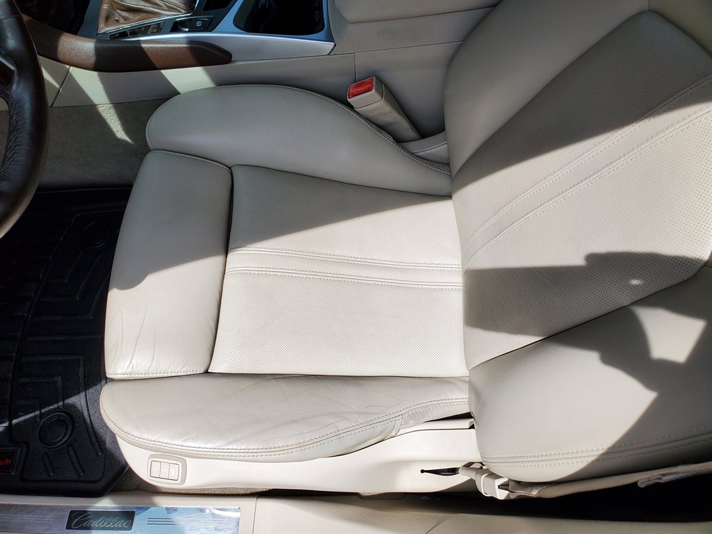 2015 Cadillac SRX Premium photo
