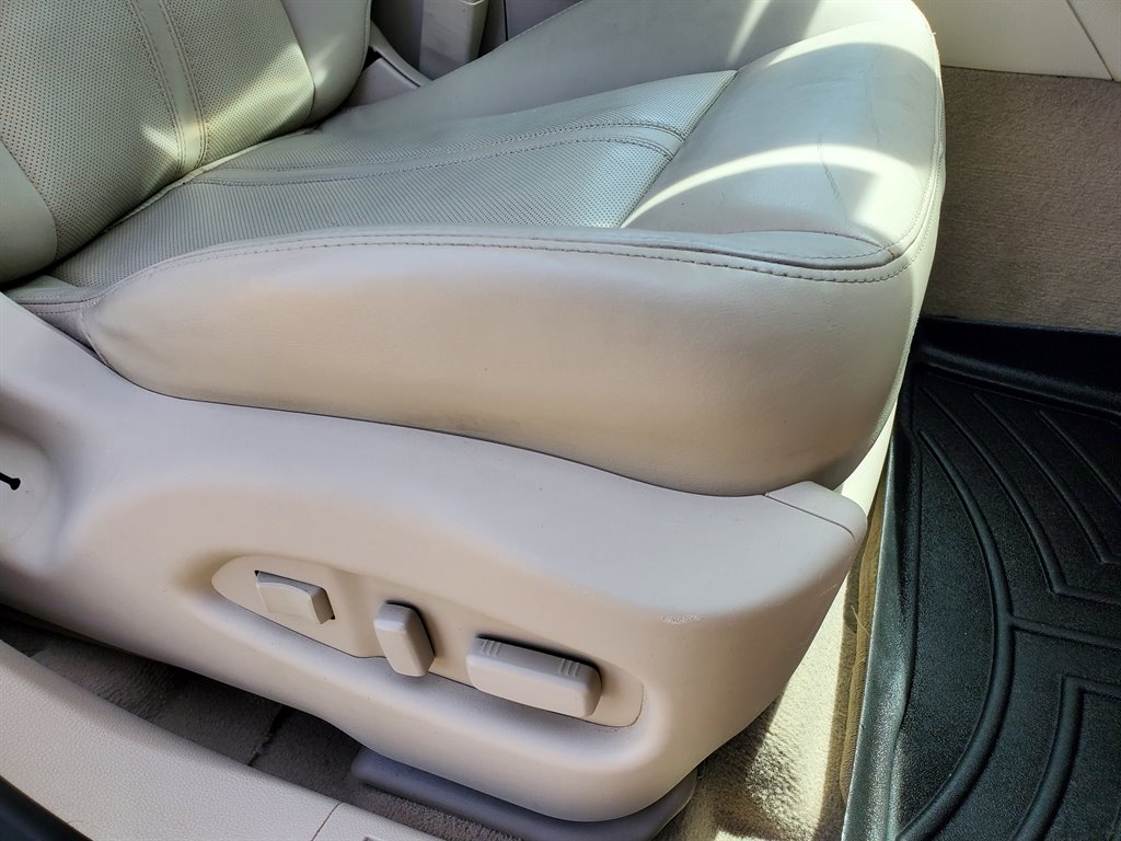 2015 Cadillac SRX Premium photo
