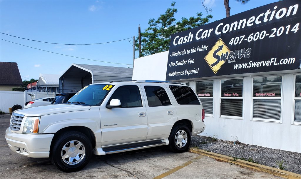 2002 Cadillac Escalade photo