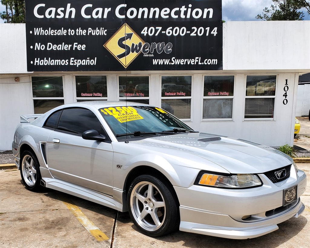 2000 Ford Mustang GT photo
