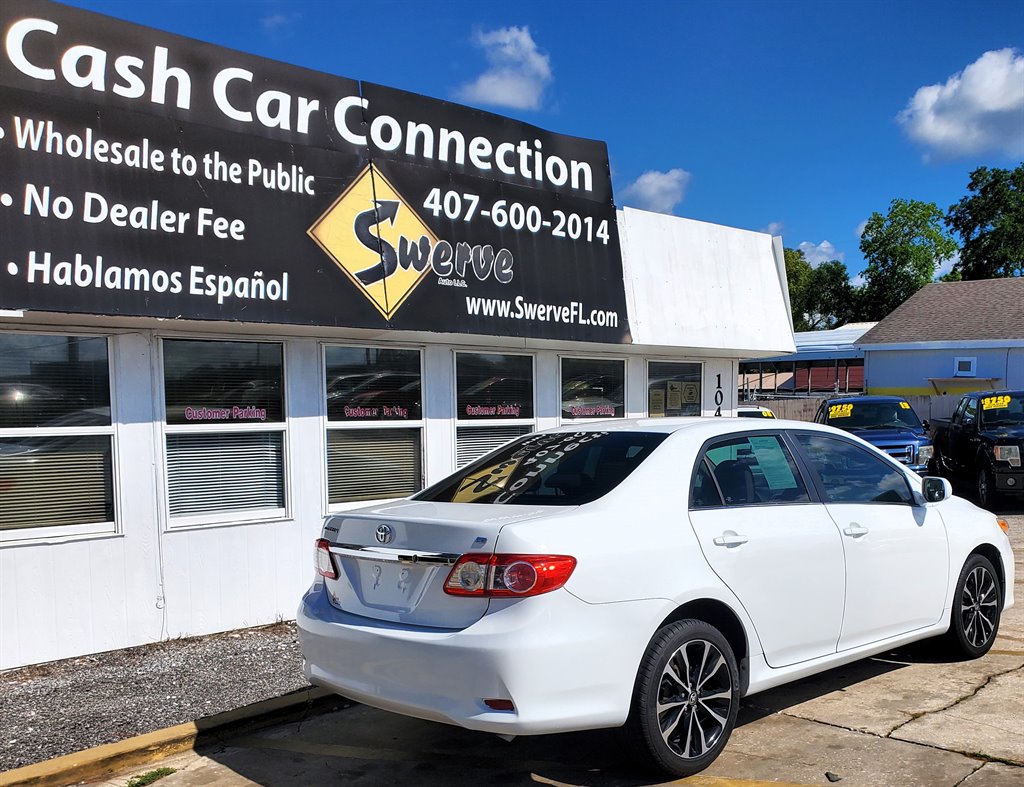 2013 Toyota Corolla L photo