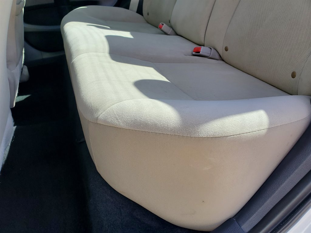2013 Toyota Corolla L photo