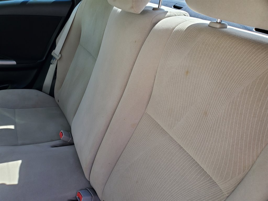 2013 Toyota Corolla L photo