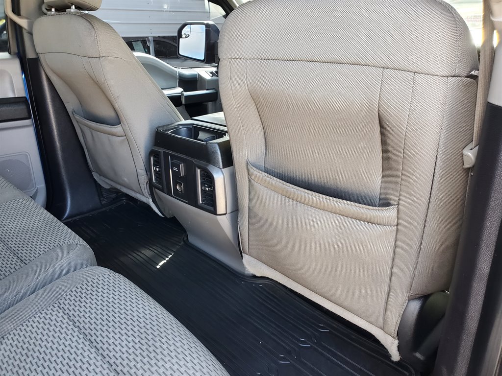 2015 Ford F150 XLT photo