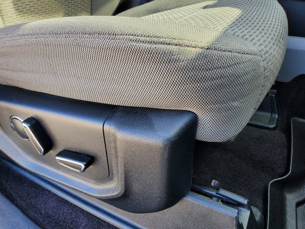 2015 Ford F150 XLT photo