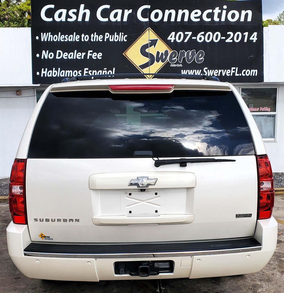 2011 Chevrolet Suburban LTZ 1500 photo