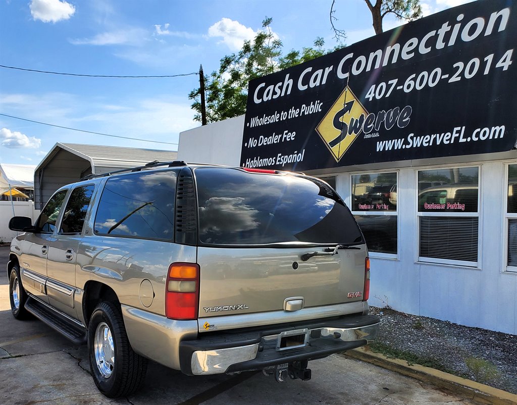 2003 GMC Yukon XL 1500 photo