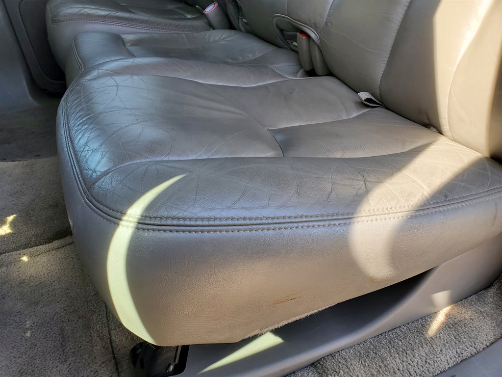 2003 GMC Yukon XL 1500 photo
