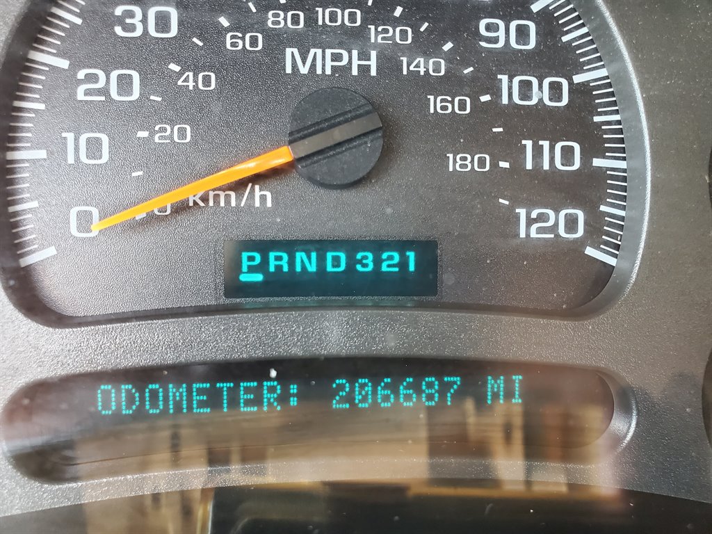 2003 GMC Yukon XL 1500 photo